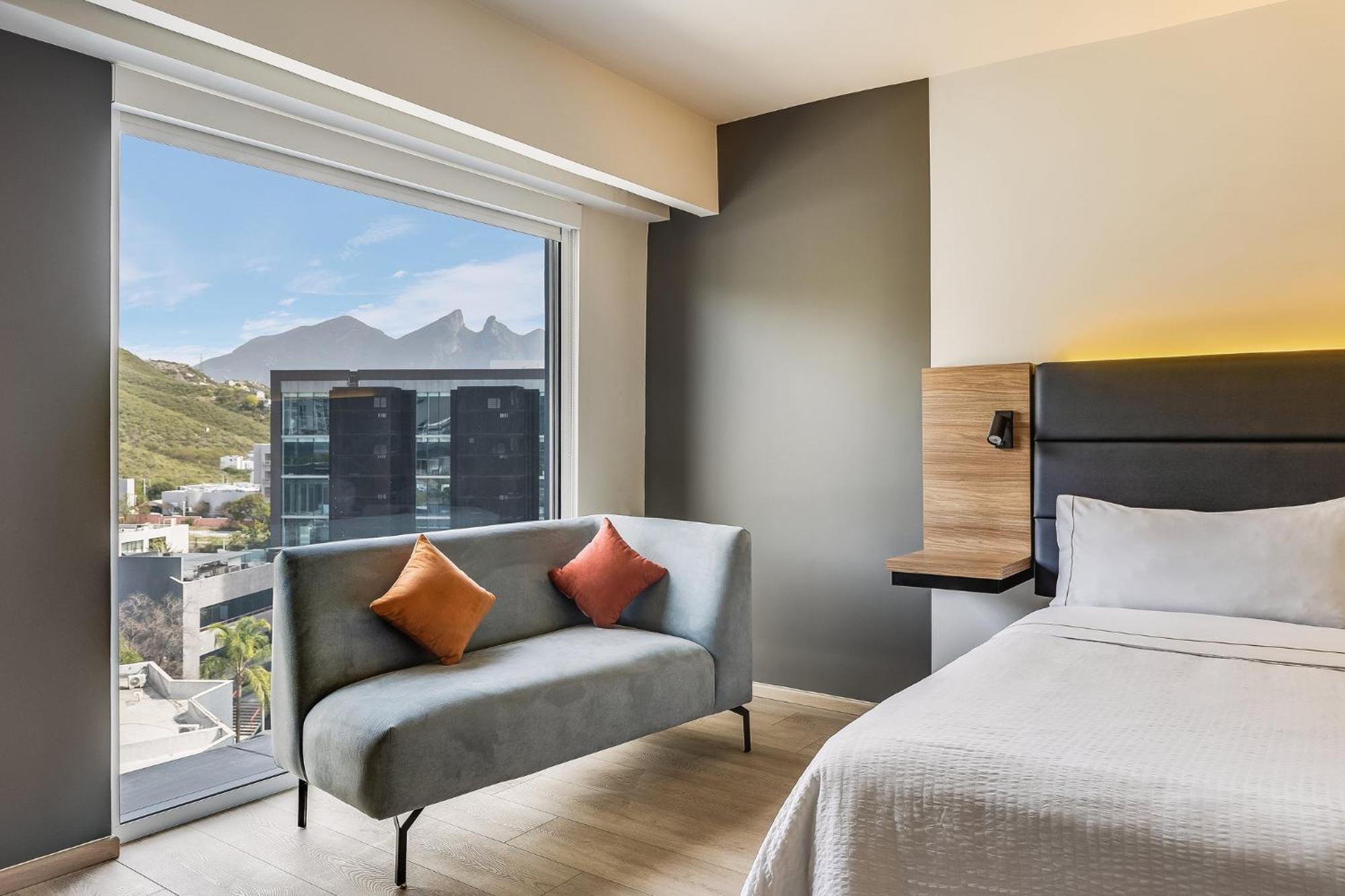 Fiesta Inn Monterrey Valle San Pedro Garza Garcia Ngoại thất bức ảnh