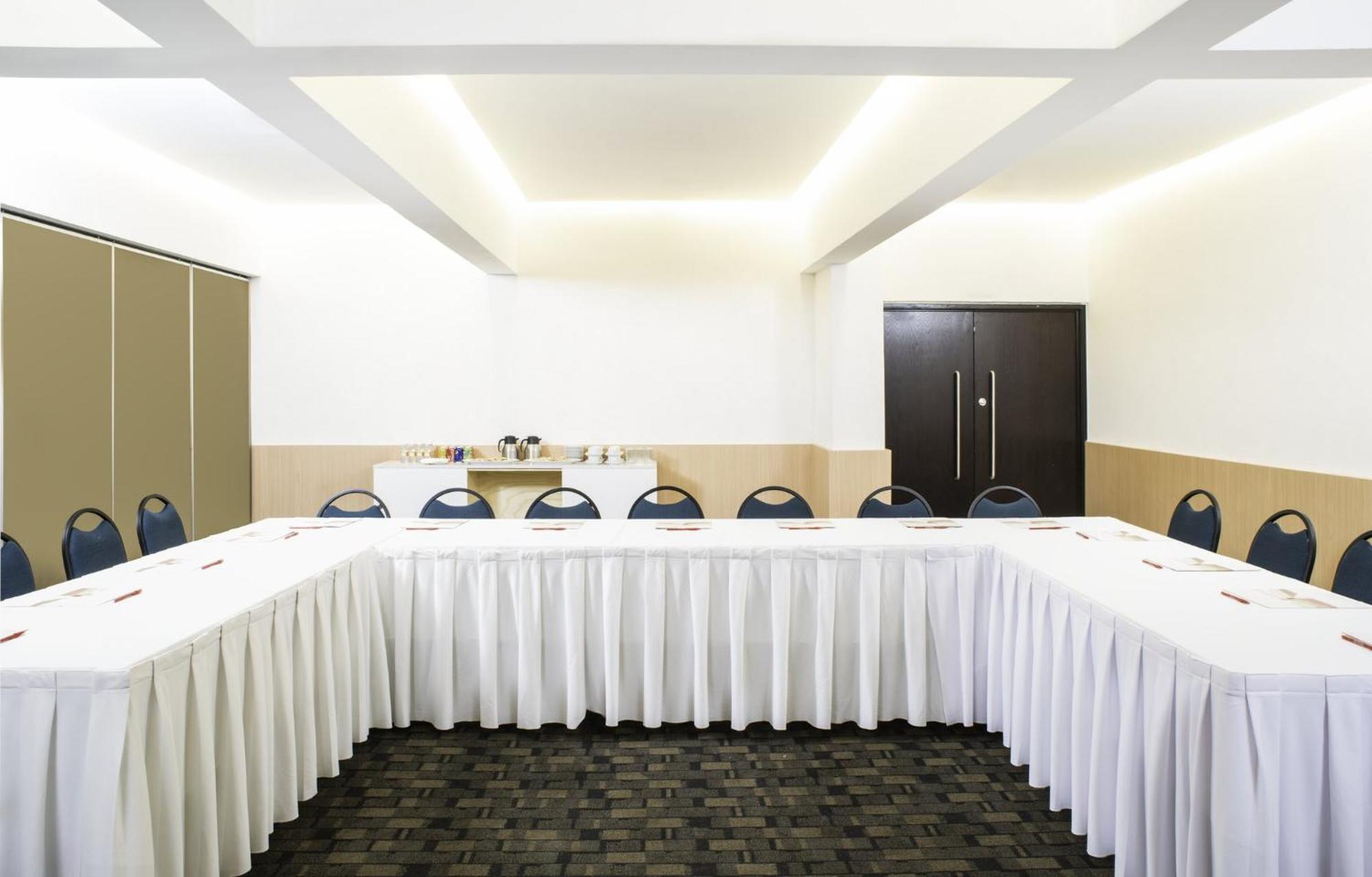 Fiesta Inn Monterrey Valle San Pedro Garza Garcia Ngoại thất bức ảnh
